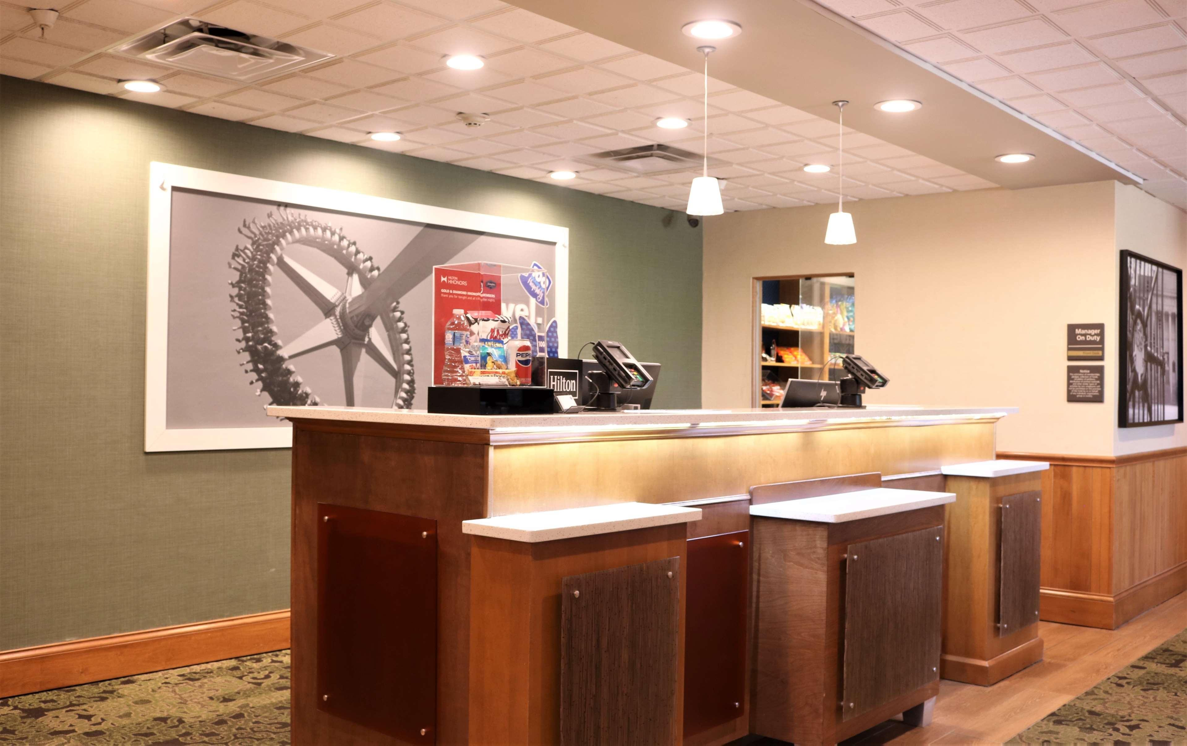 Hampton Inn & Suites Фремонт Екстер'єр фото